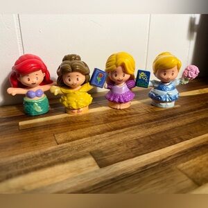 Disney Princess Fisher Price Little People Lot- Ariel Belle Rapunzel Cinderella